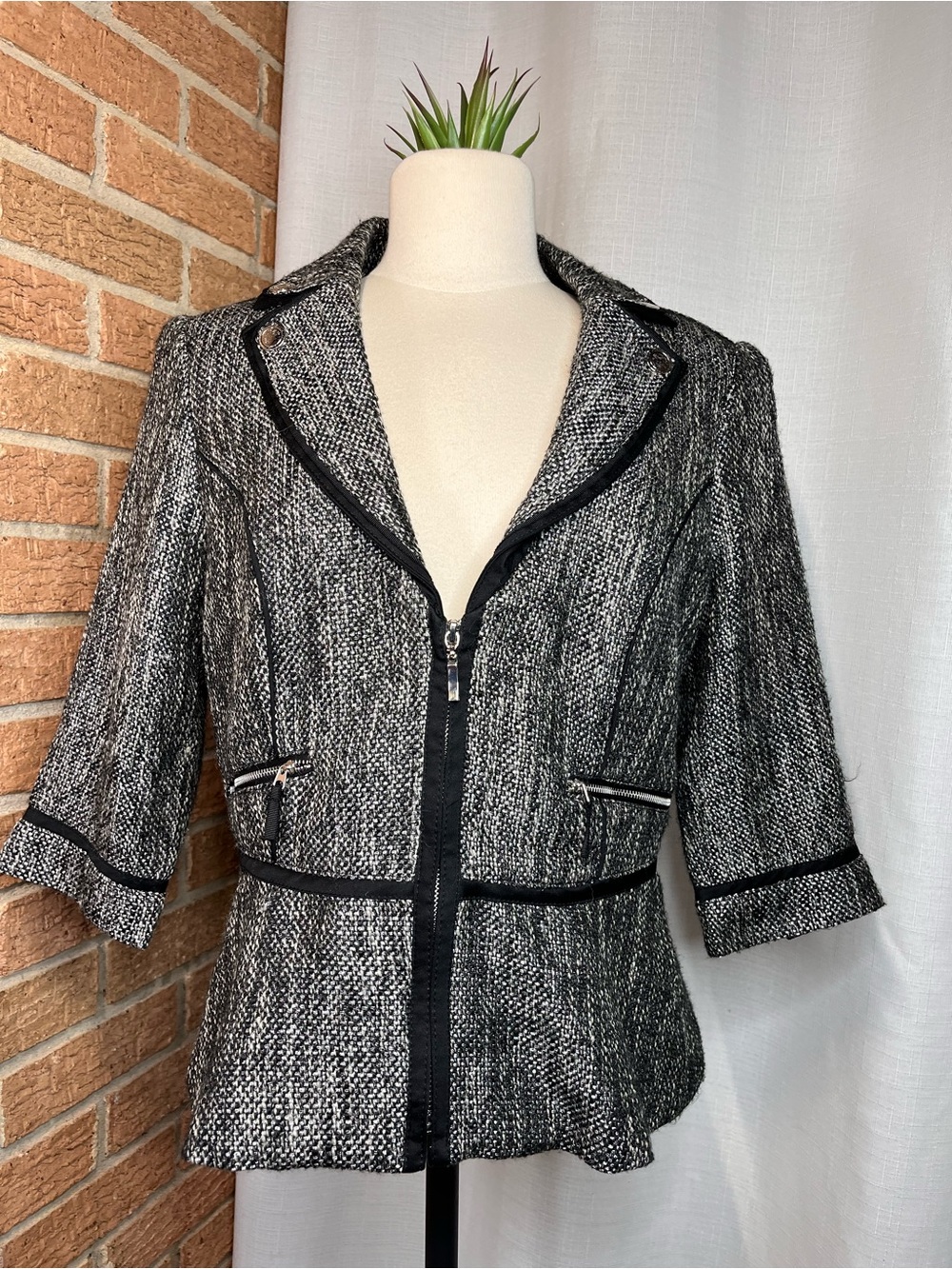 Black House White Market NWT Tweed Peplum Zip Jacket Blazer Size 12